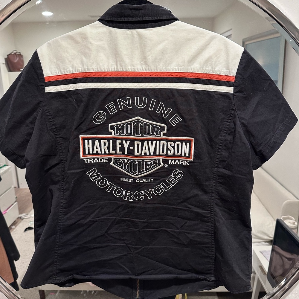 Harley Davidson vintage zip up shirt
Size  1w